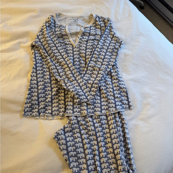 Women's Blue Elephant Hathi Print Pajama Set - Picture 2 of 6